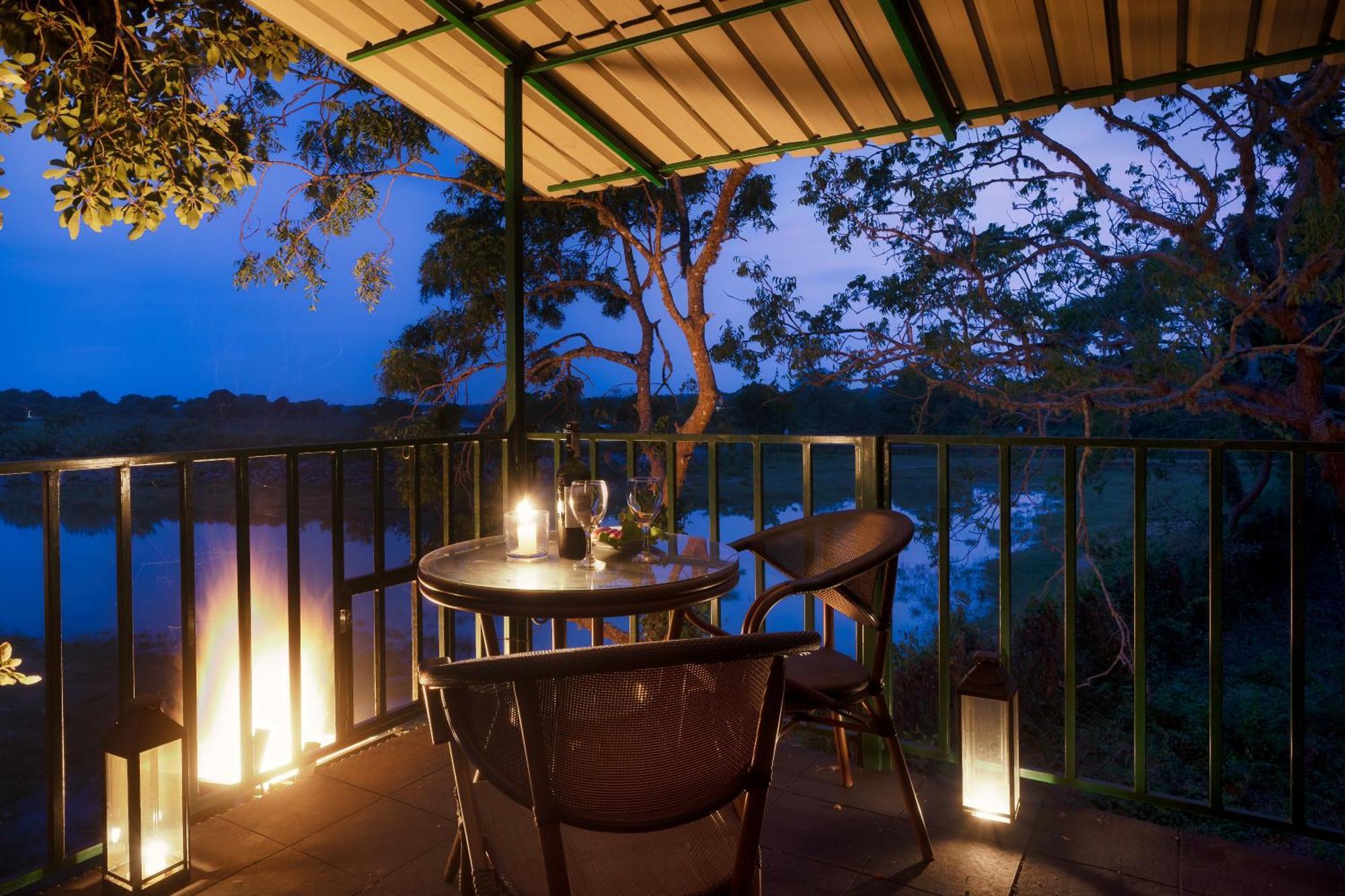 Neem Tree House Villa Kirinda  Luaran gambar